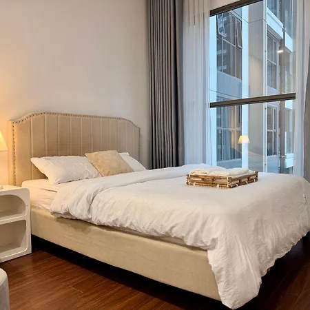 A Quiet Stay - Elegant